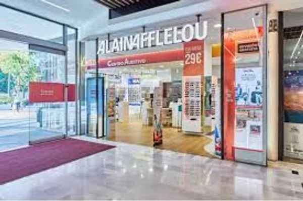 Centro auditivo Alain Afflelou Audiólogo La Vaguada — diagnóstico auditivo, adaptación de audífonos y atención personalizada en Madrid.