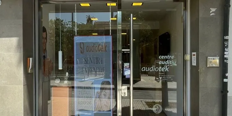 Centro auditivo Audiotek Terrassa — especialistas en audífonos de última tecnología, revisión auditiva y atención profesional personalizada en el corazón de Terrassa.