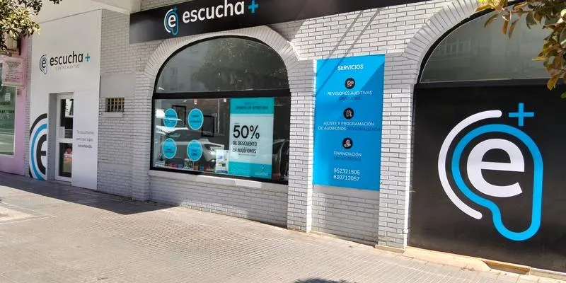 Centro auditivo Escucha+ en Málaga