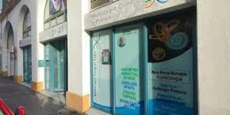 Centro auditivo Audiología Integral en Cádiz