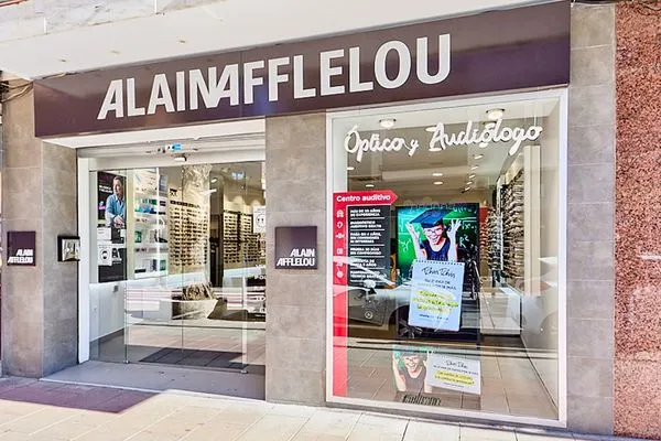 Fachada del centro Alain Afflelou Burjassot