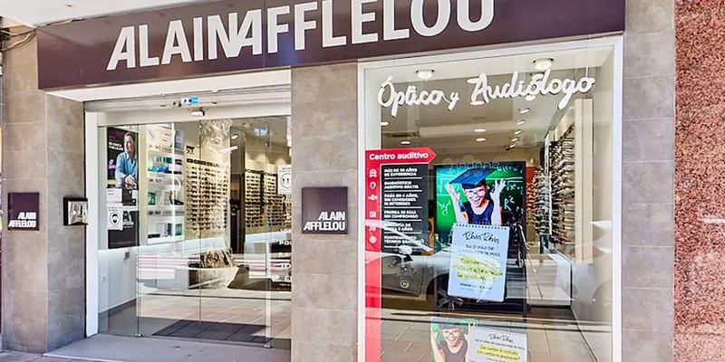 Fachada del centro Alain Afflelou Burjassot