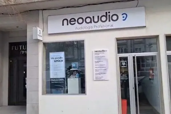 Centro auditivo Neoaudio en Boiro