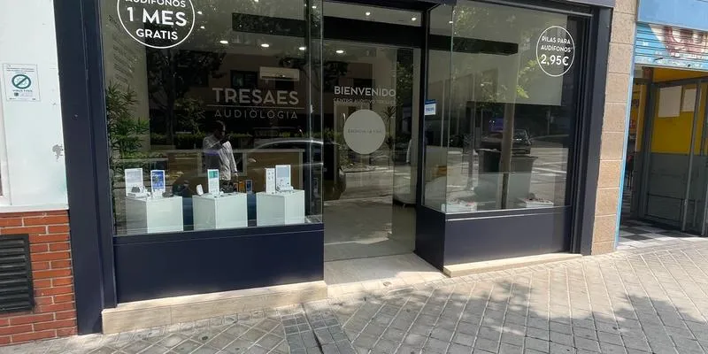 Centro auditivo Tresaes en Mirasierra Madrid