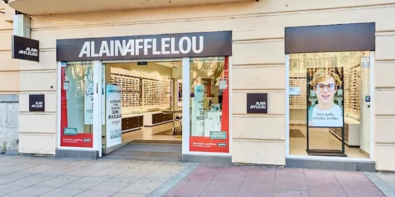 Fachada del centro Alain Afflelou en Paseo de Zorrilla Valladolid