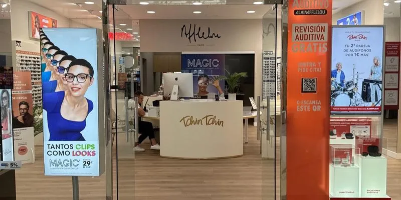 Fachada del centro Alain Afflelou Audiólogo en Atalayas, Murcia