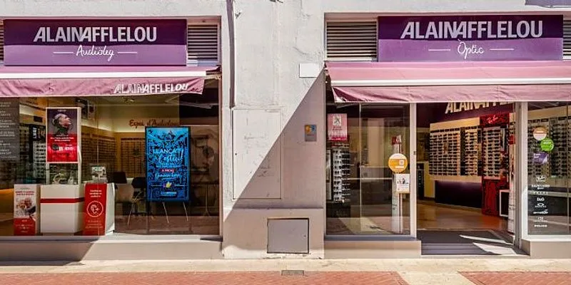 Fachada del centro auditivo Alain Afflelou en Gavà