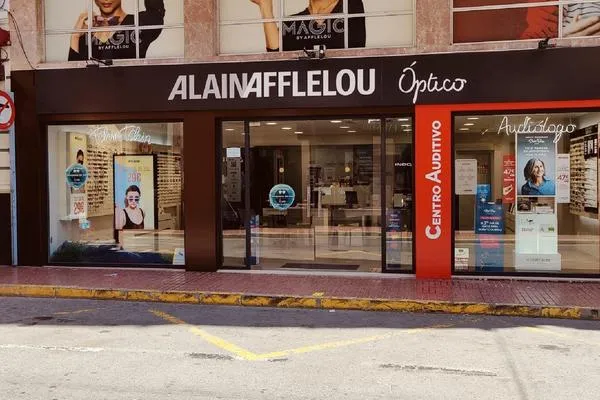 Centro auditivo Afflelou en Santa Pola Calle Elche