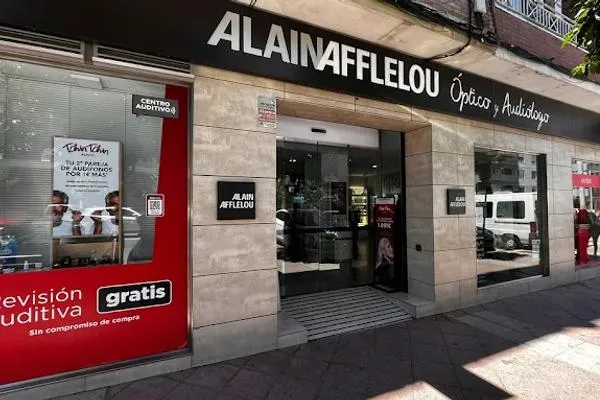 Fachada del centro auditivo Alain Afflelou Algeciras